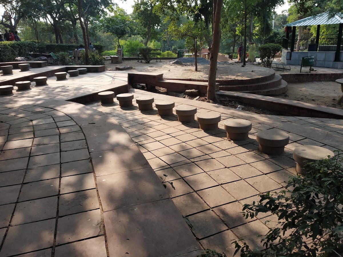 ROCK GARDEN photo 7