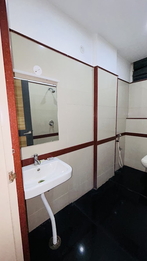 EMBASSY GRAND NEAR BIEC MADHAVARA photo 3