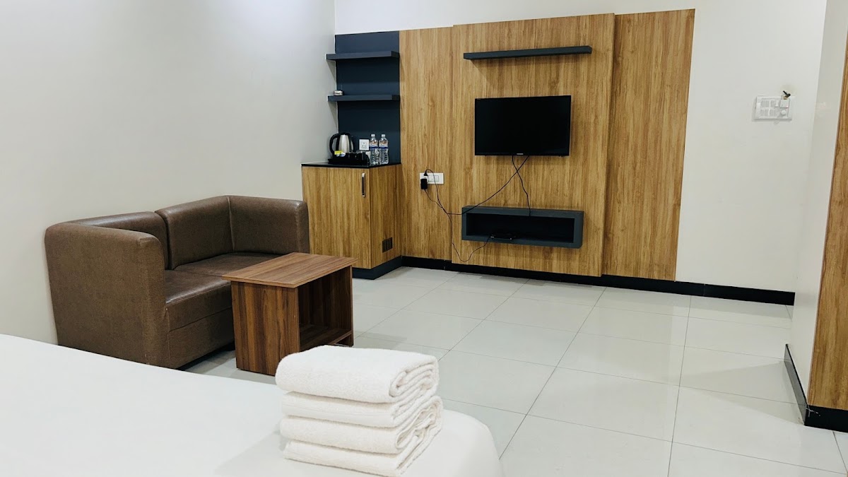 EMBASSY GRAND NEAR BIEC MADHAVARA photo 6