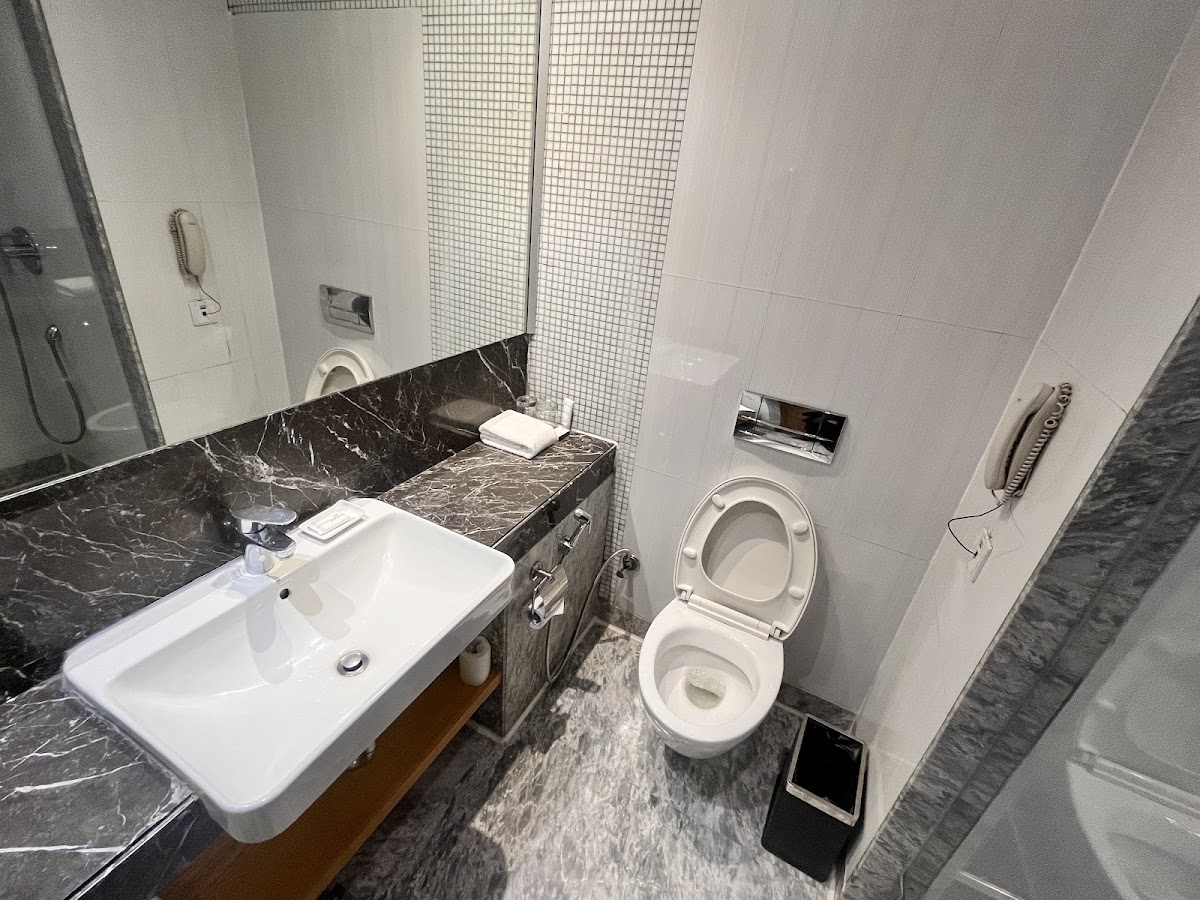 Ramada by Wyndham Ghaziabad Vasundhara ( A Unit Of IP Constructions Pvt. Ltd. ) photo 10