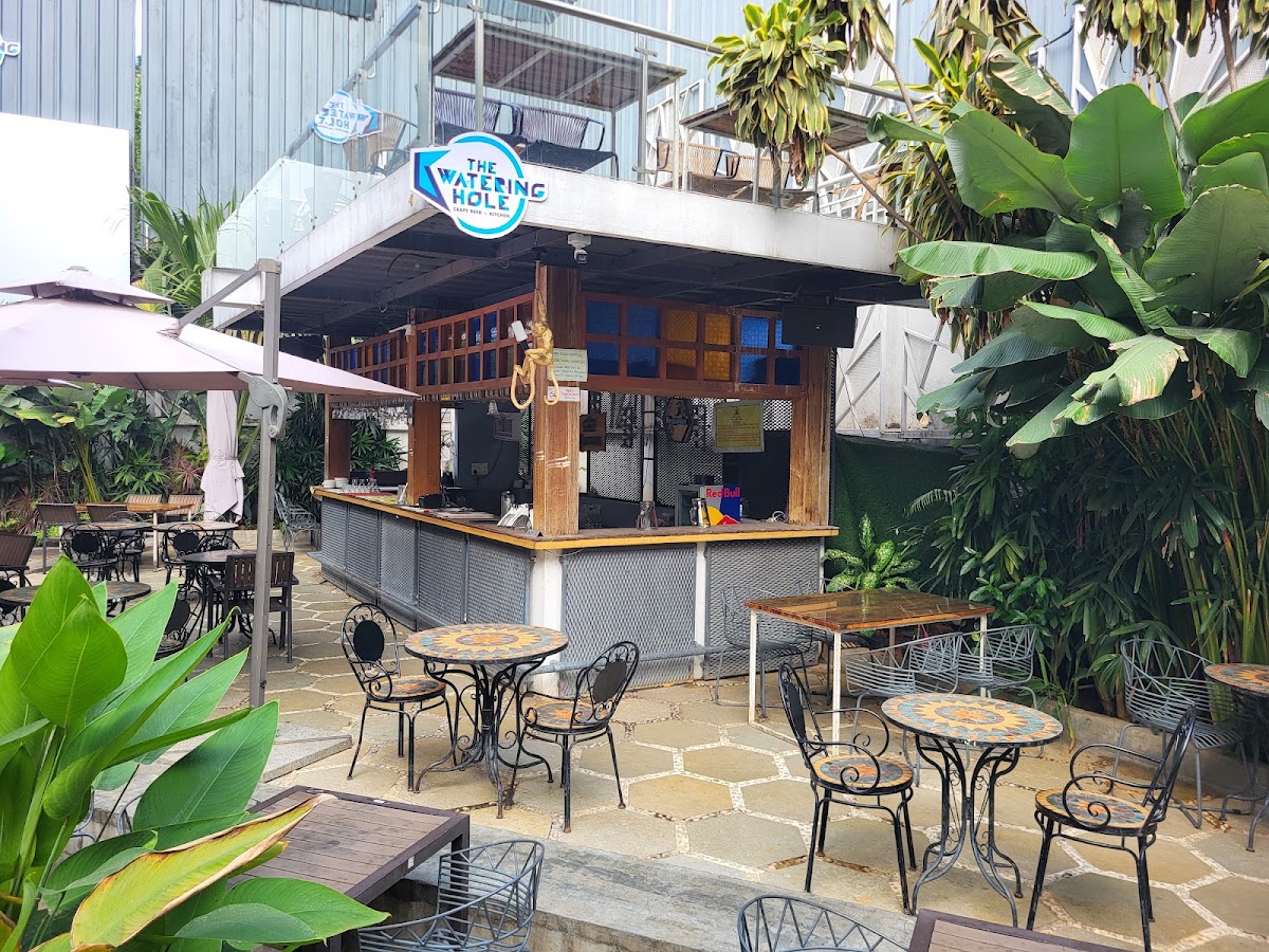 The Watering Hole - RR Nagar