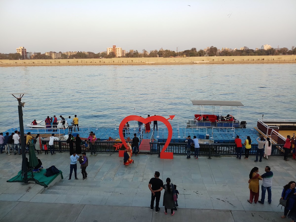 Sabarmati Riverfront photo 7