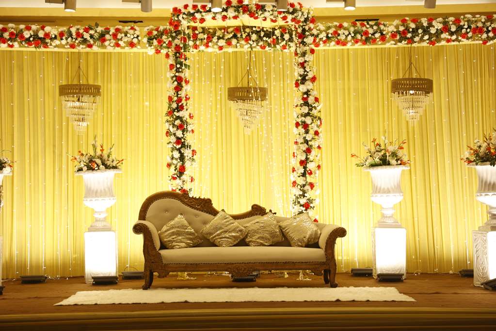 Radisson Blu Hotel, New Delhi Paschim Vihar photo 8