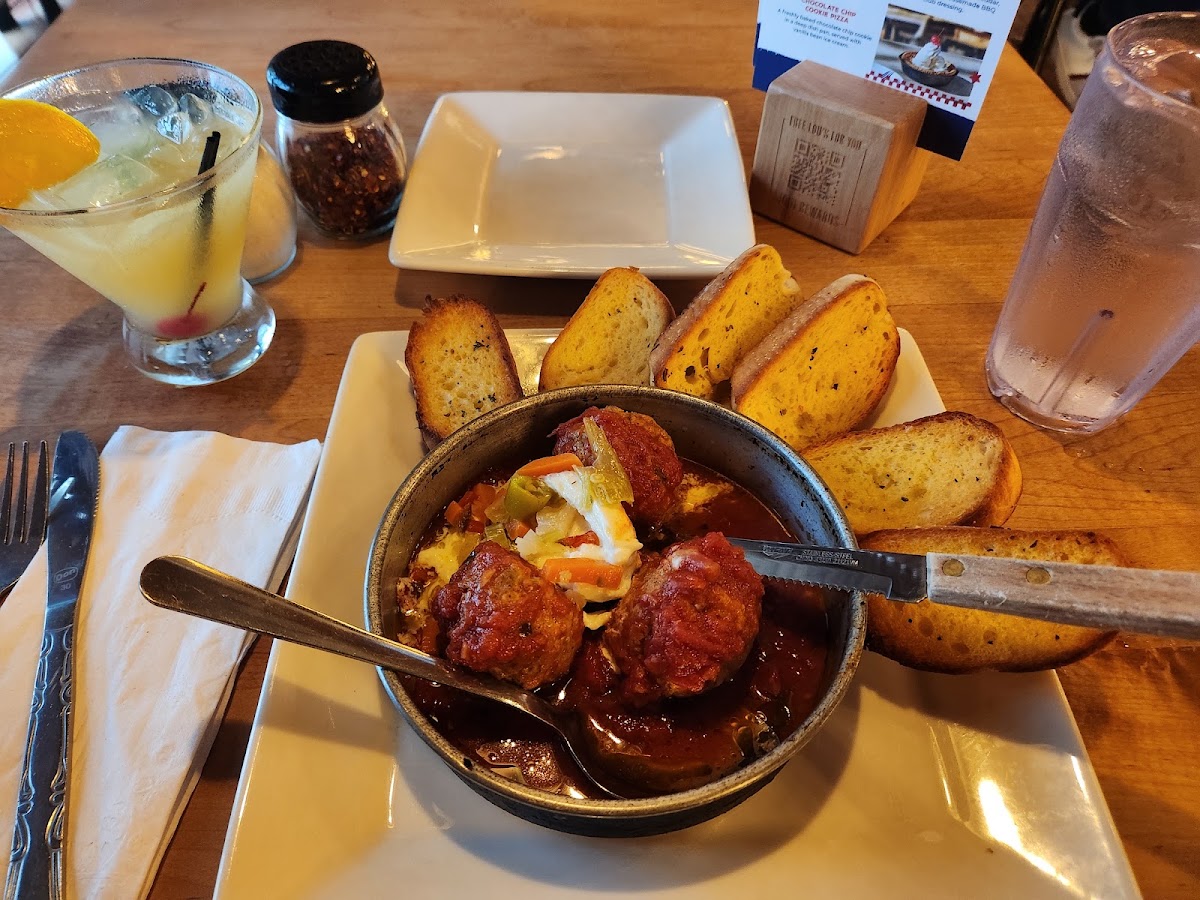 Lou Malnati's Pizzeria photo 2