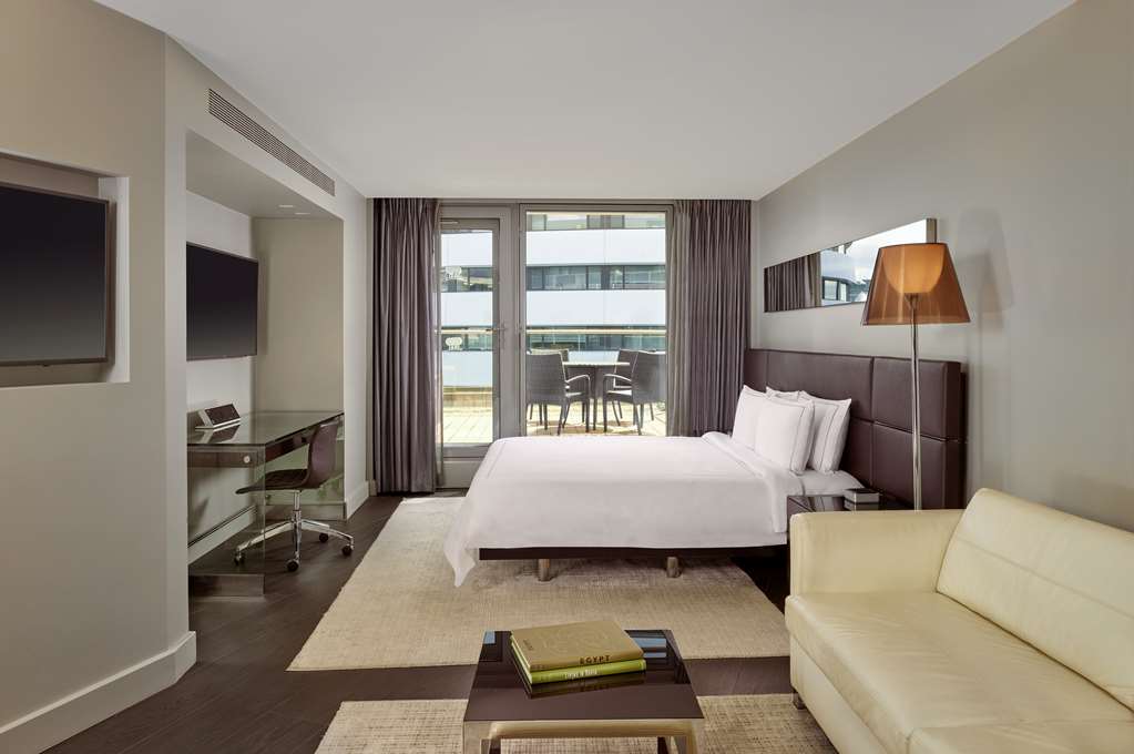 Park Plaza London Westminster Bridge photo 2