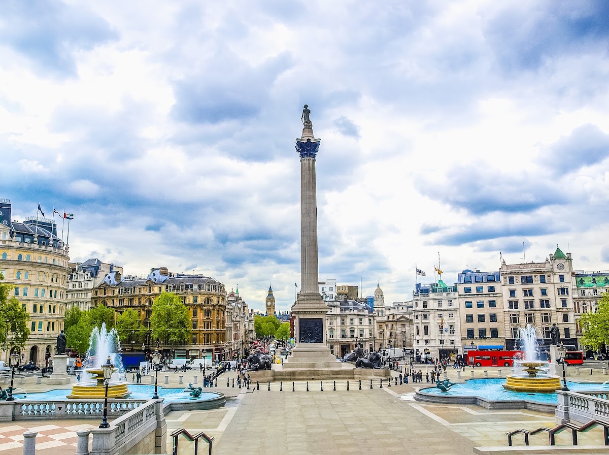 Trafalgar Square photo 9