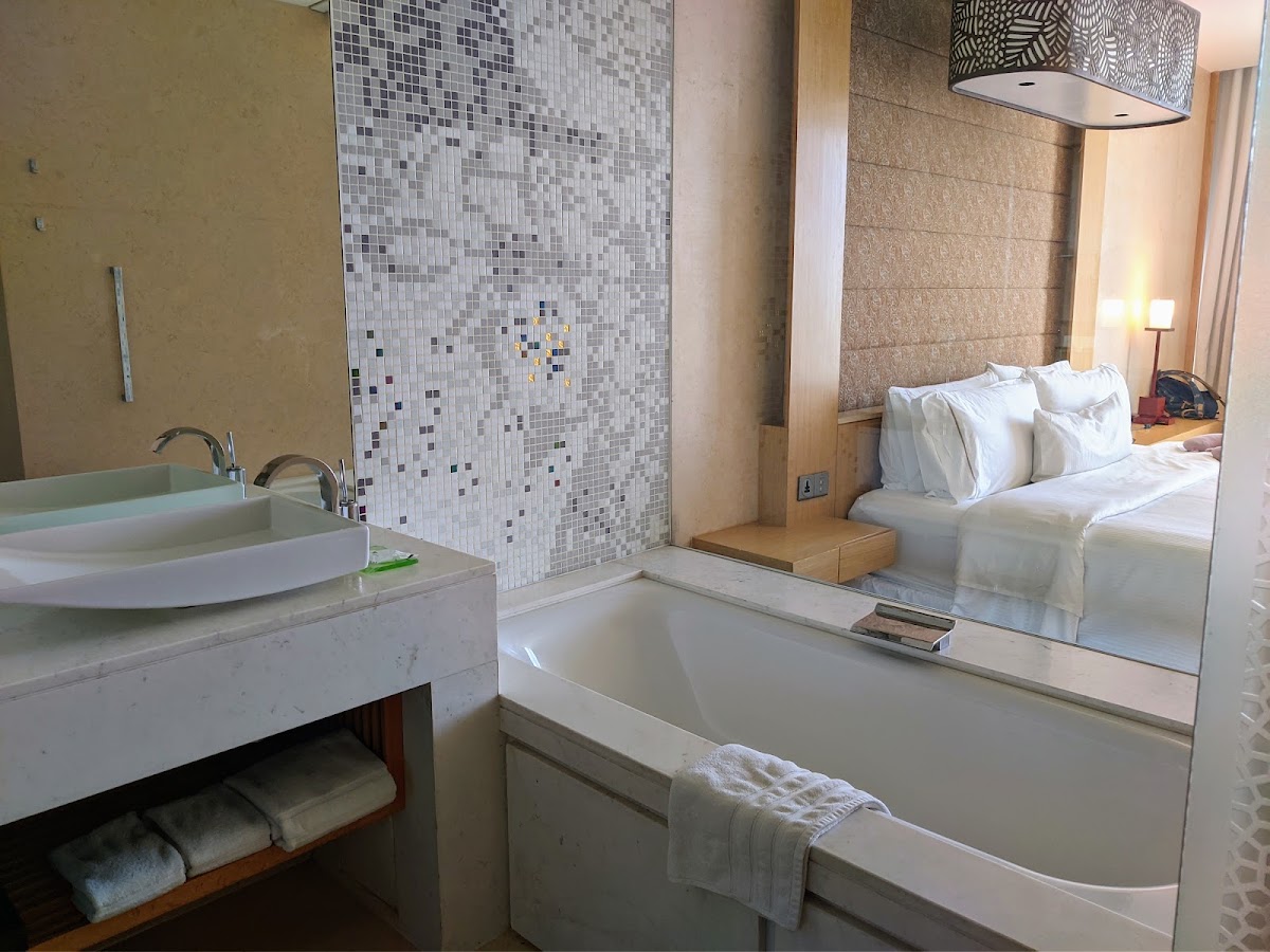 The Westin Gurgaon, New Delhi photo 4
