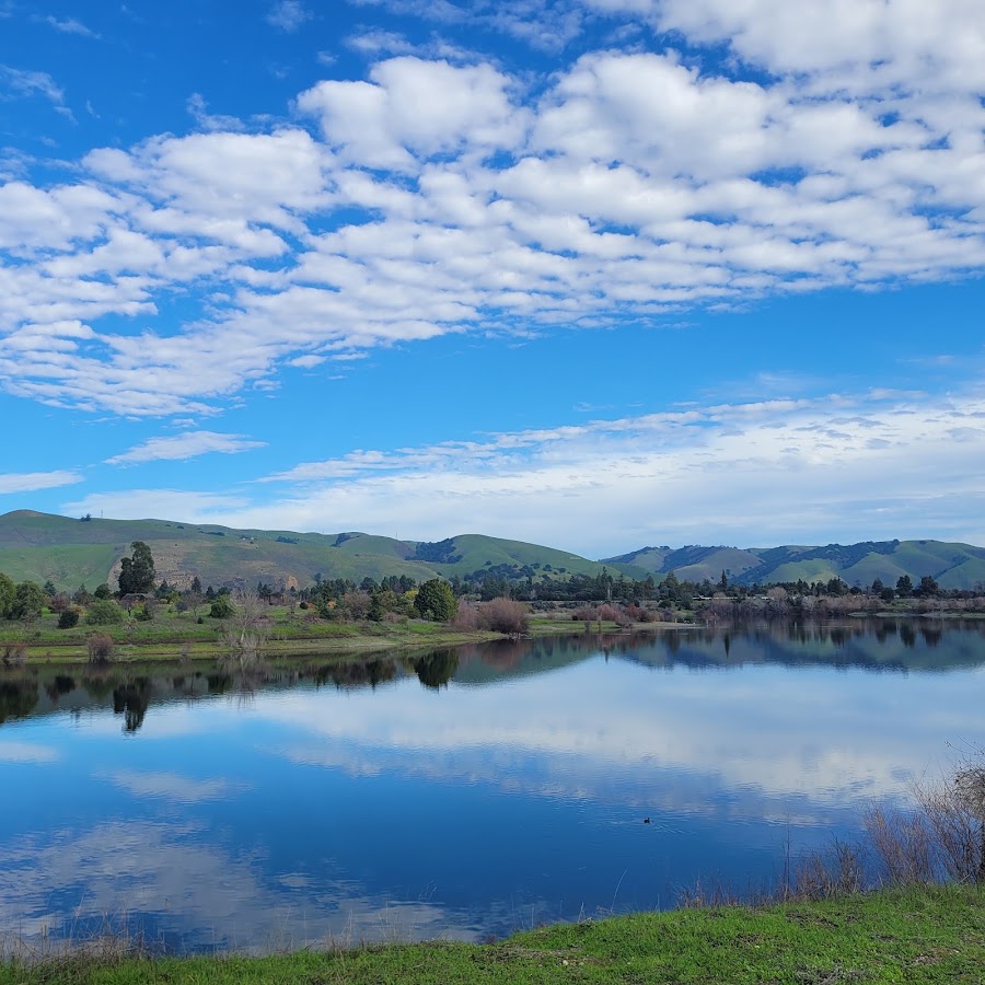 Alameda Creek Regional Trail - Isherwood Staging Area photo 5