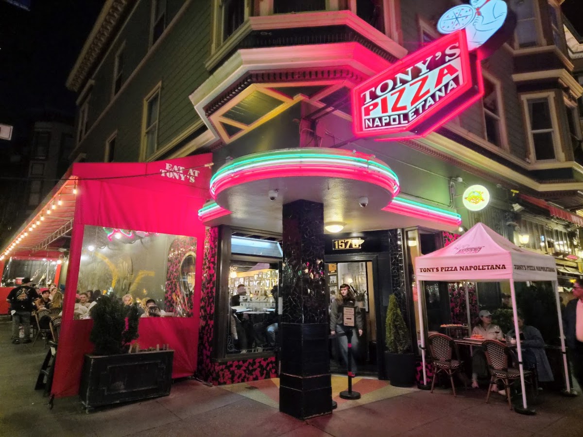 Tony's Pizza Napoletana photo 6