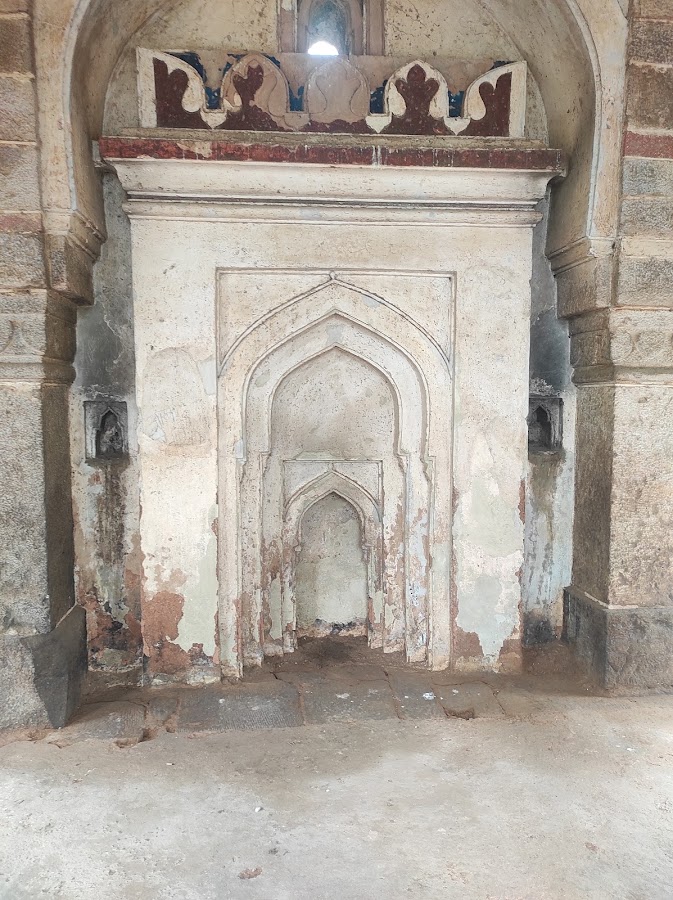 Mehrauli Archaeological Park photo 6