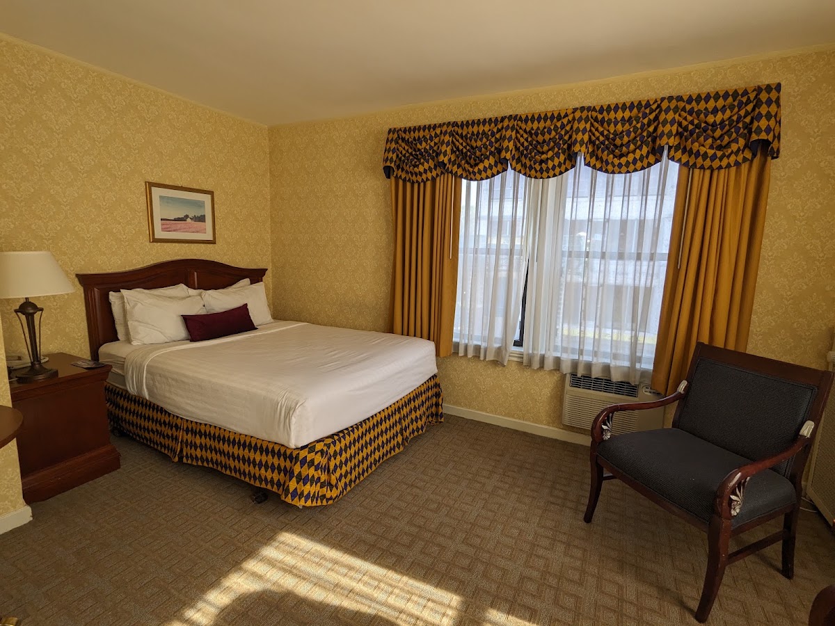 The Carleton of Oak Park Hotel photo 6