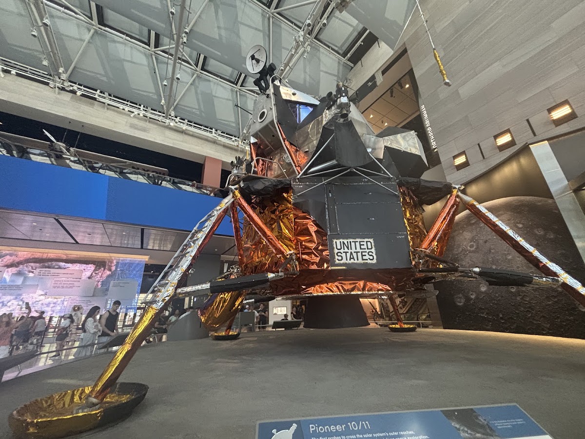 Smithsonian's National Air and Space Museum photo 2