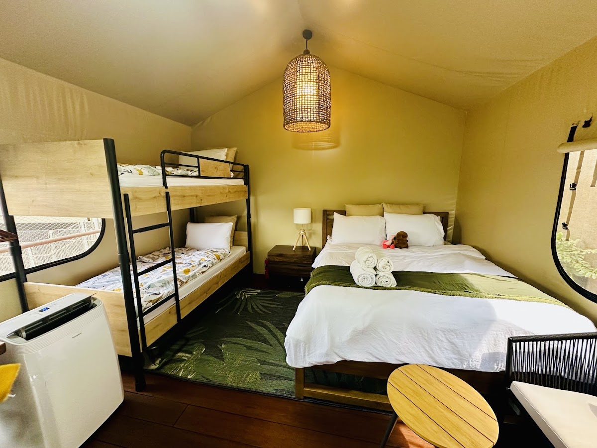 Glamping in the Wild — Reservoir Retreat photo 8