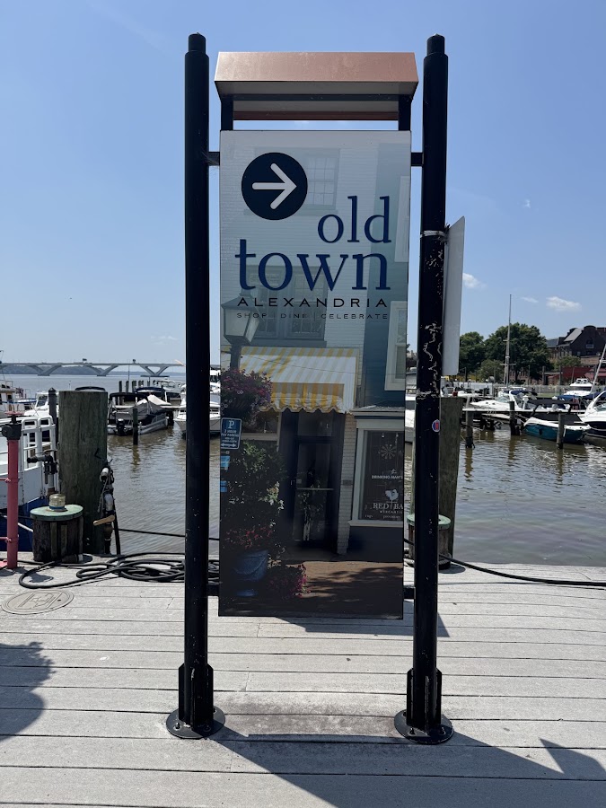 Old Town Alexandria Waterfront photo 9