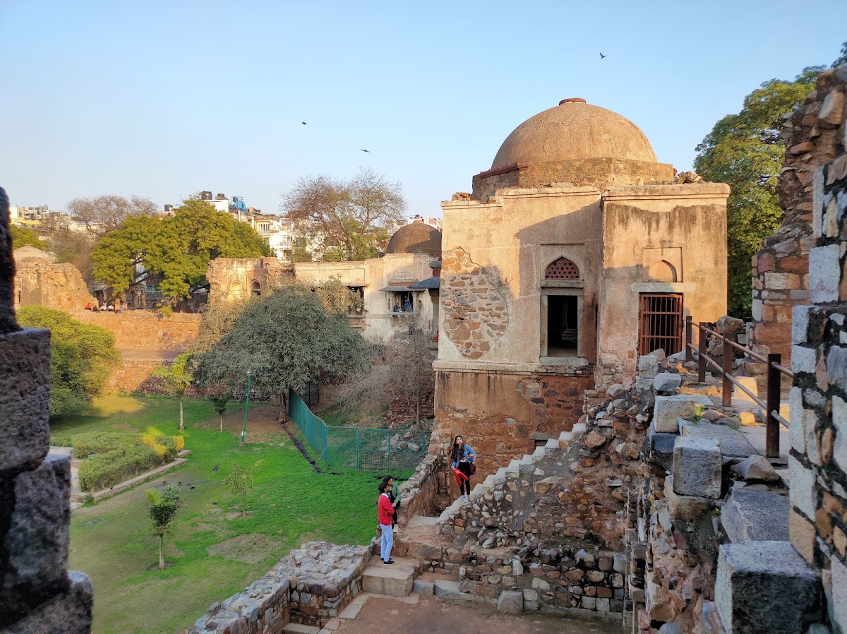Hauz Khas District Park photo 9
