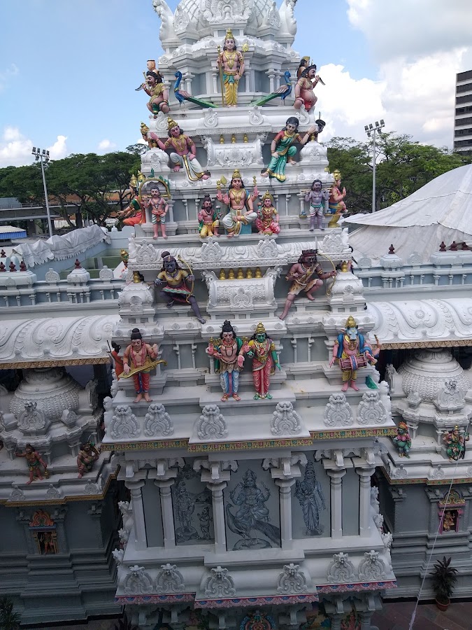 Holy Tree Sri Balasubramaniar Temple photo 3
