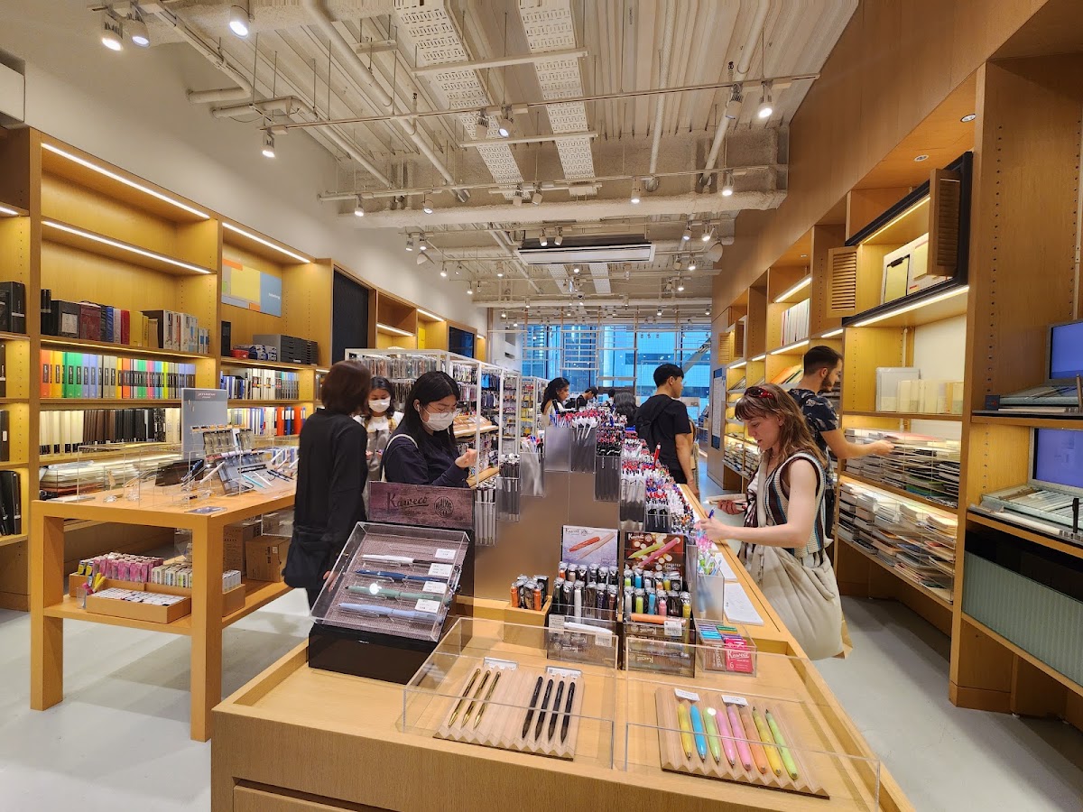 Ginza Itoya photo 5