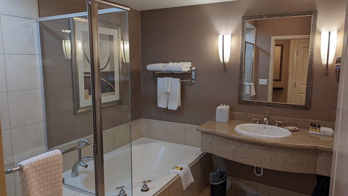 Best Western Plus Bayside Hotel photo 4