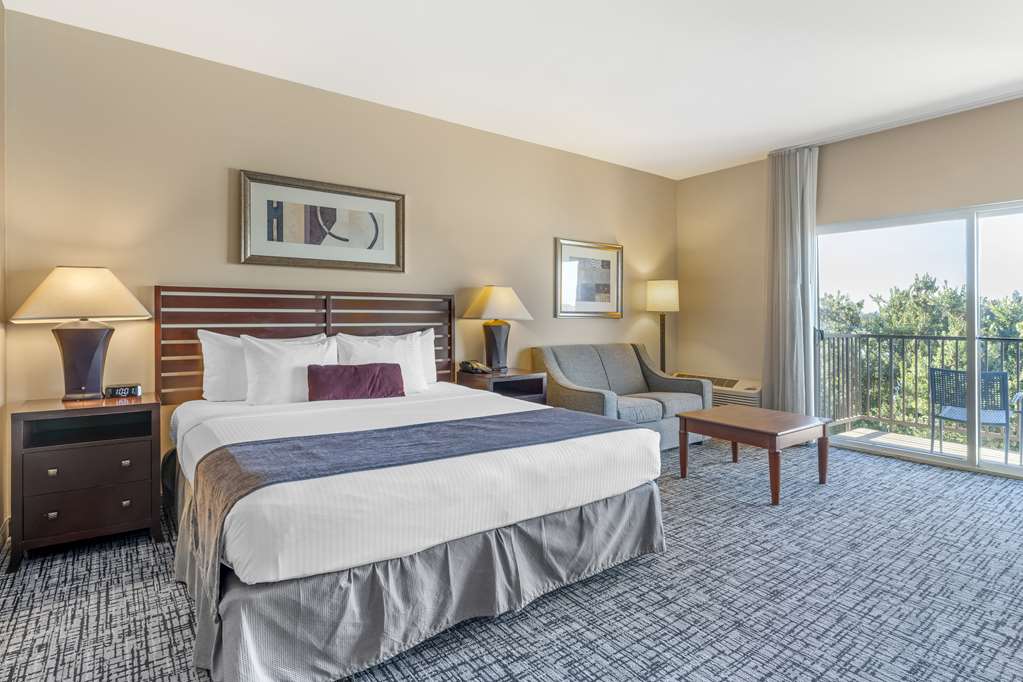 Best Western Plus Bayside Hotel photo 5