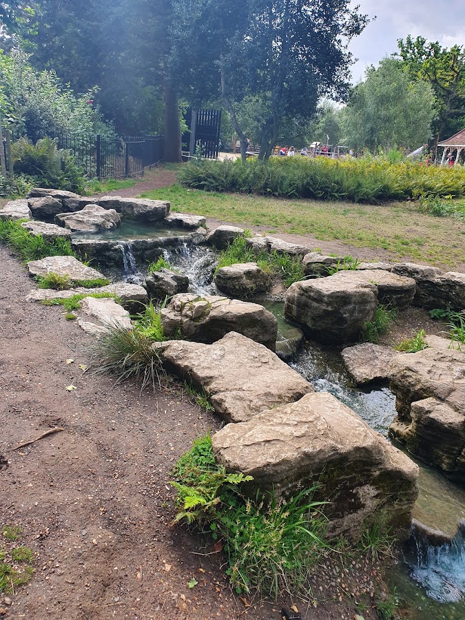 Walpole Park photo 8