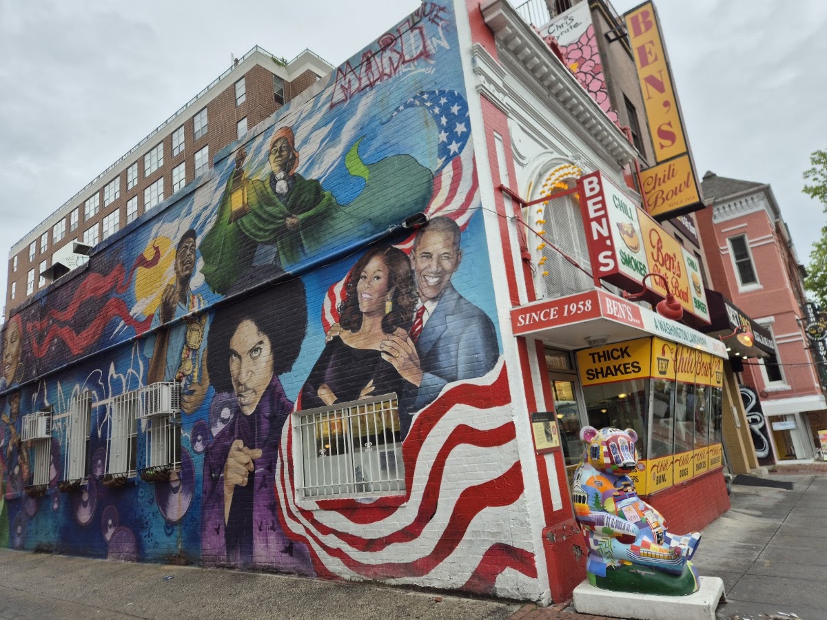 Ben's Chili Bowl photo 8