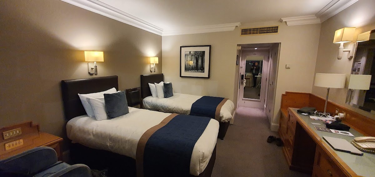 The Tower Hotel, by Thistle photo 2