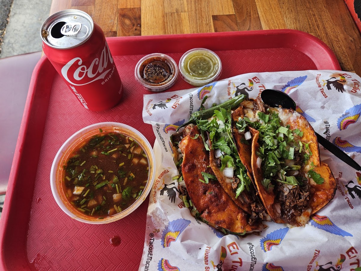Tacos El Tucan photo 5
