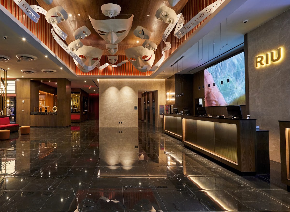 Hotel Riu Plaza Manhattan Times Square photo 5