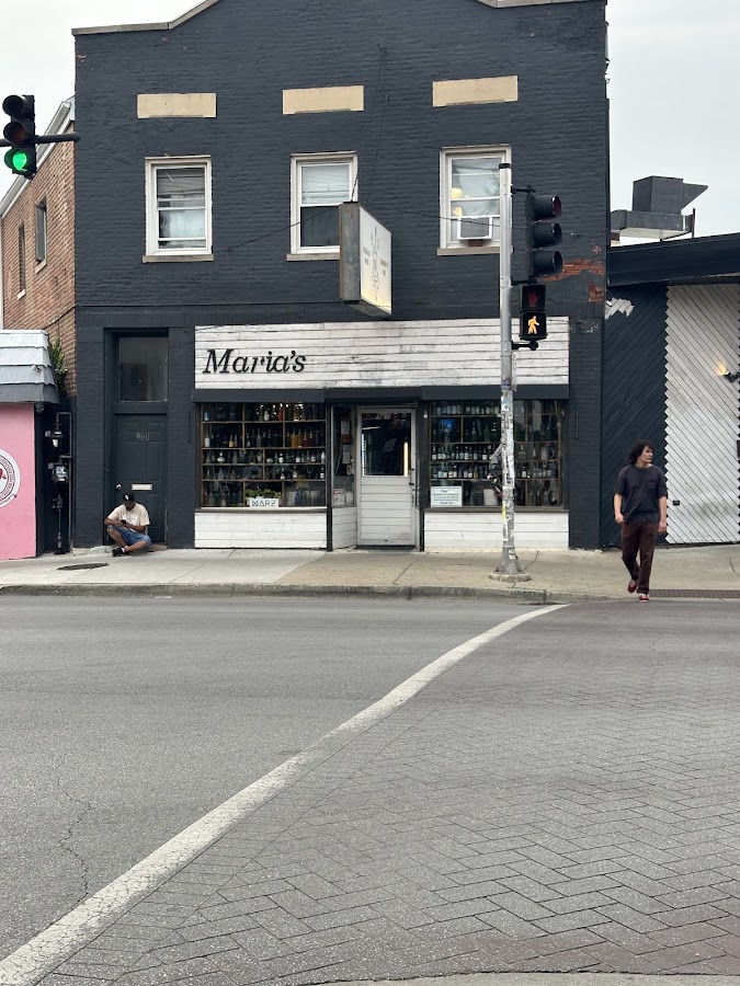 Maria's Packaged Goods and Community Bar photo 4