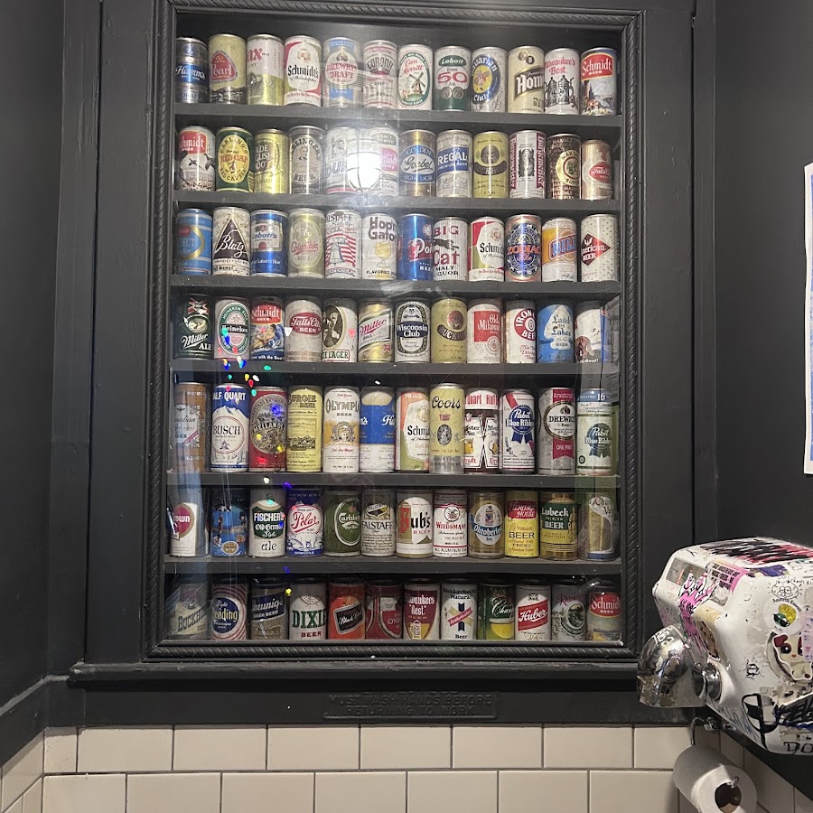 Maria's Packaged Goods and Community Bar photo 8