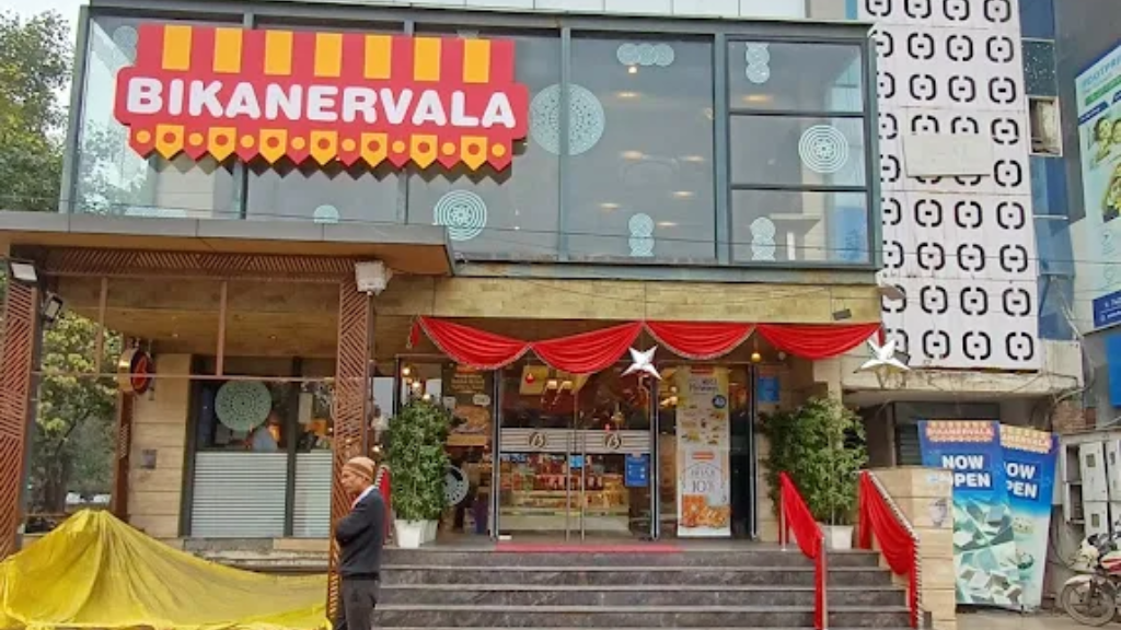 Bikanervala | Dwarka Delhi