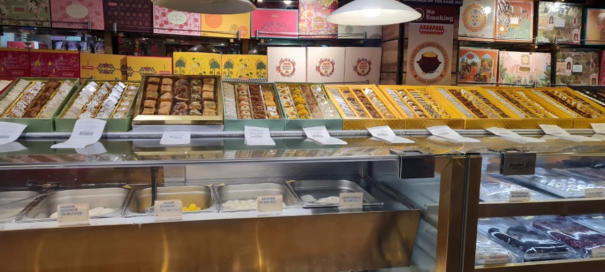Bikanervala | Dwarka Delhi photo 9