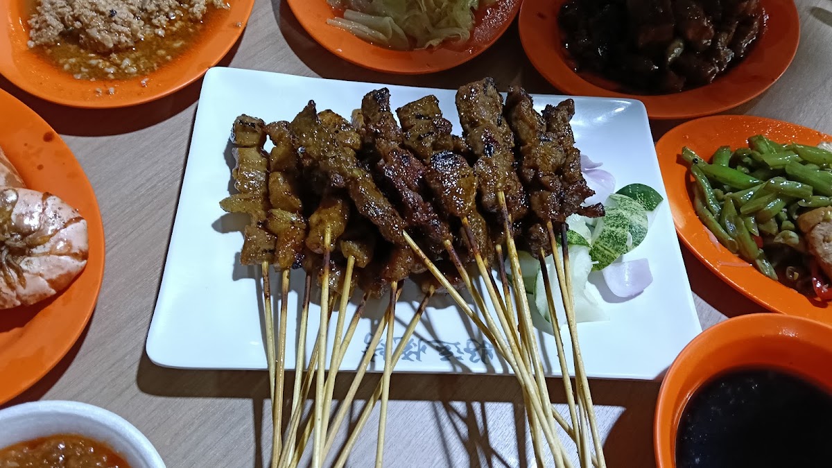 Toa Payoh Lorong 8 Market & Hawker Centre photo 10