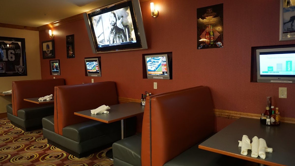 Holiday Inn & Suites Oakland - Airport by IHG photo 8