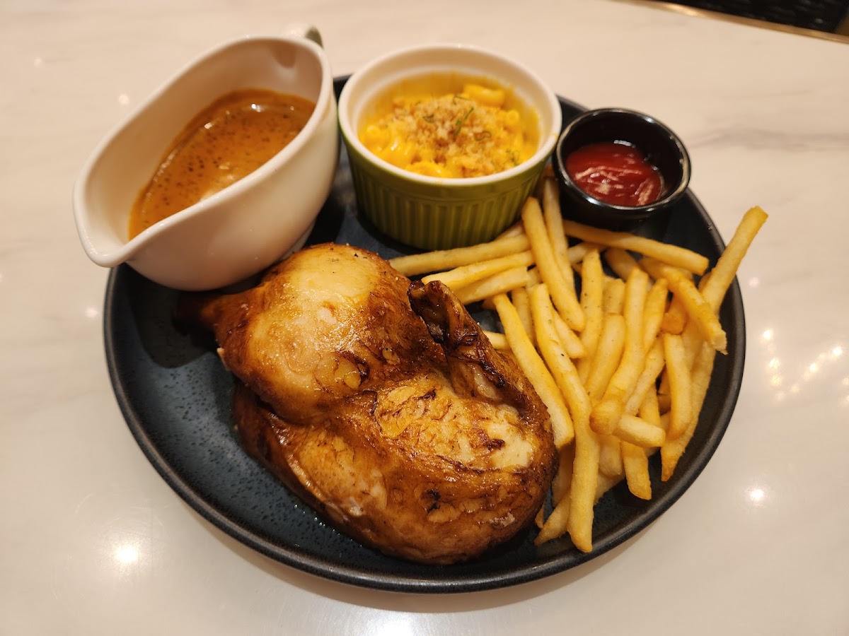 Poulet Bijou - Jewel Changi Airport photo 7