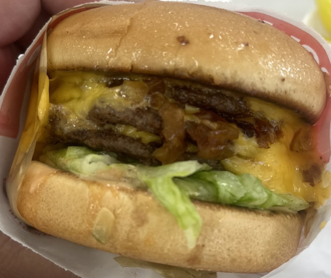 In-N-Out Burger photo 7