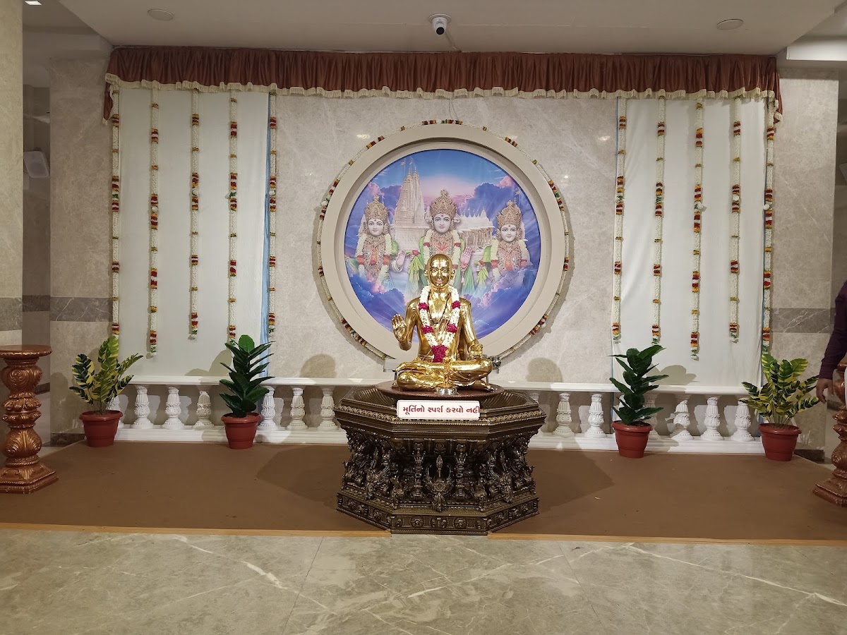 BAPS Shri Swaminarayan Mandir photo 7