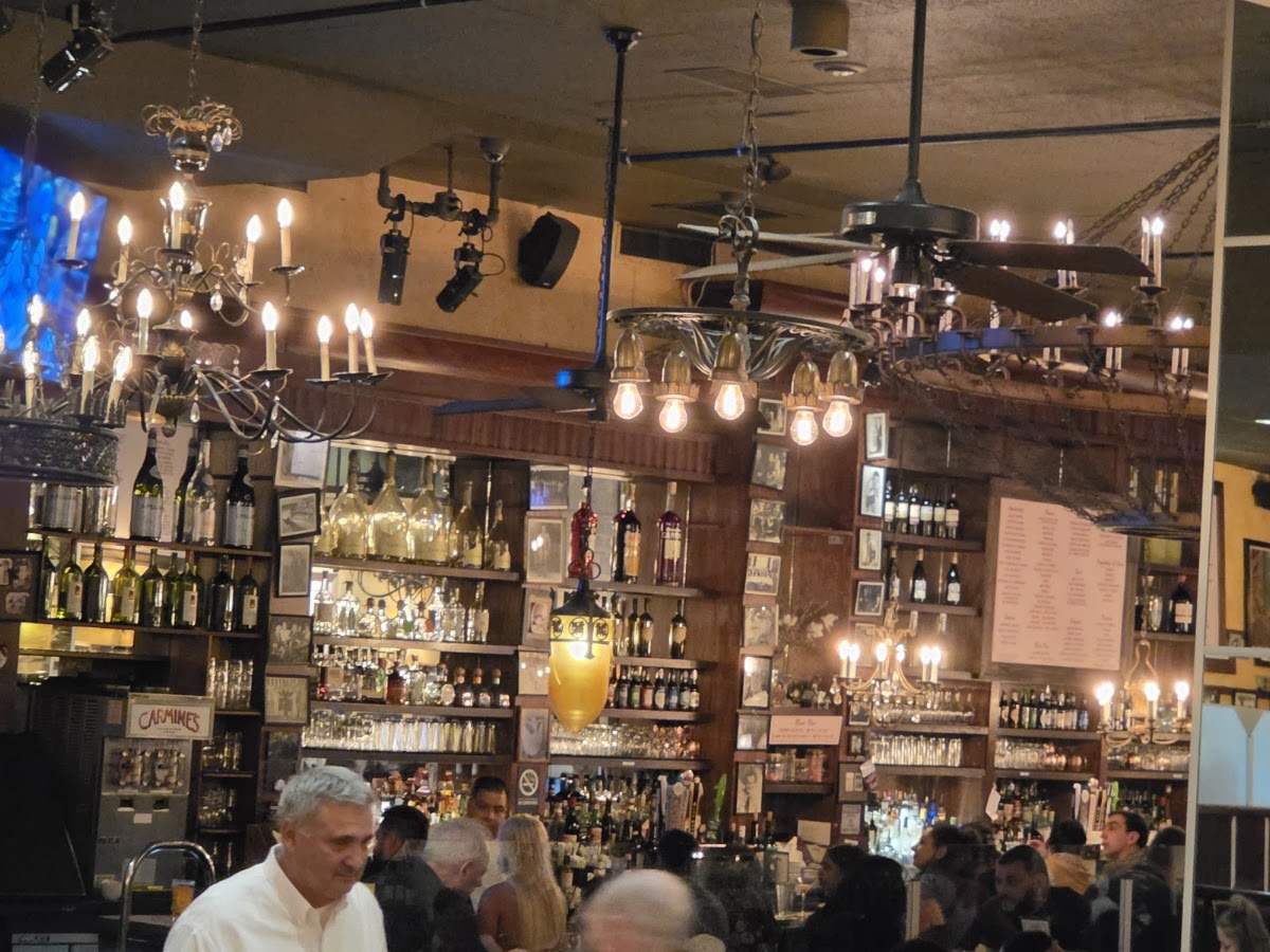 Carmine's - 44th Street - NYC photo 2