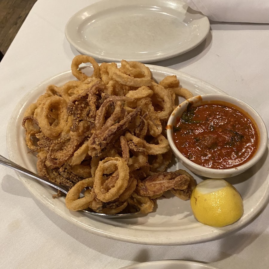 Carmine's - 44th Street - NYC photo 6