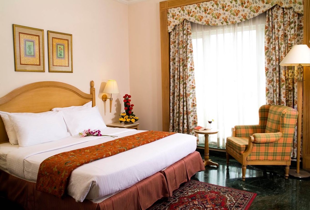 Savoy Suites, Noida photo 2