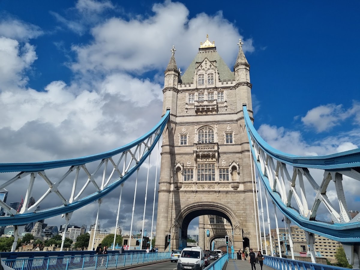 Tower Bridge photo 5
