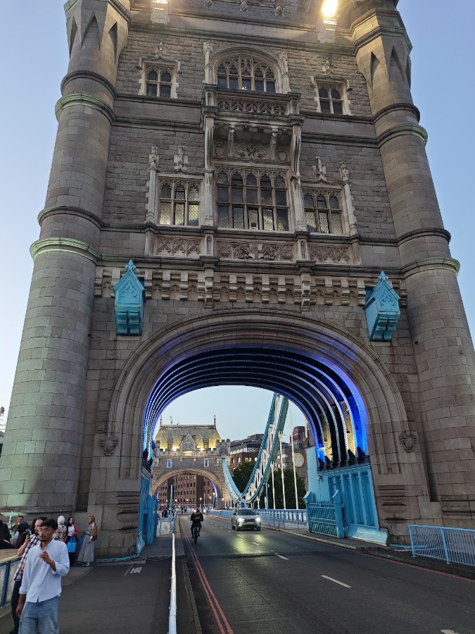 Tower Bridge photo 10