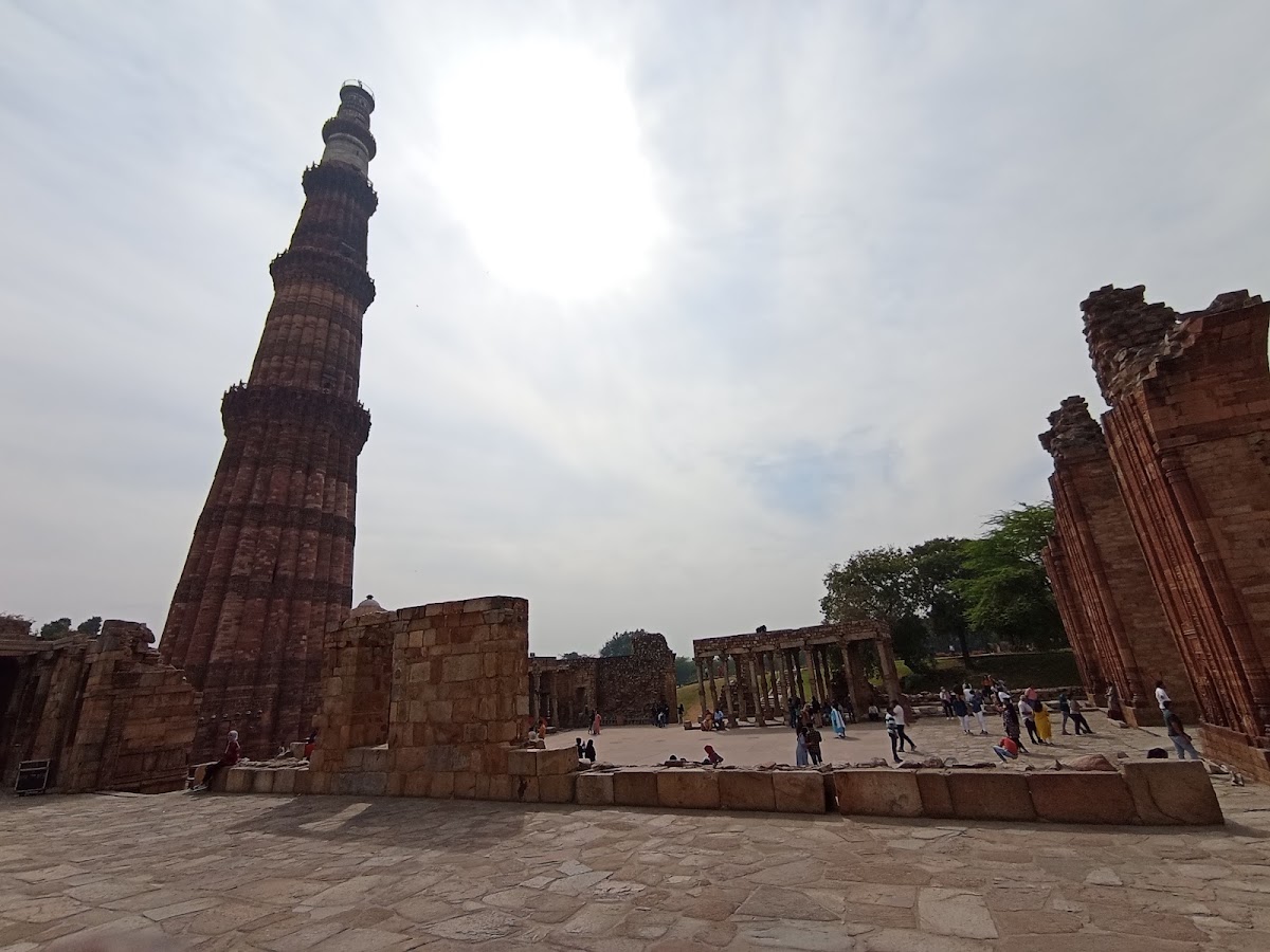 Qutb Minar photo 6