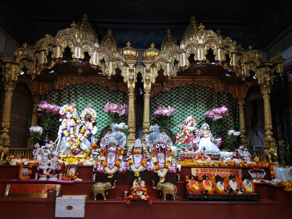 ISKCON Temple Punjabi Bagh photo 2