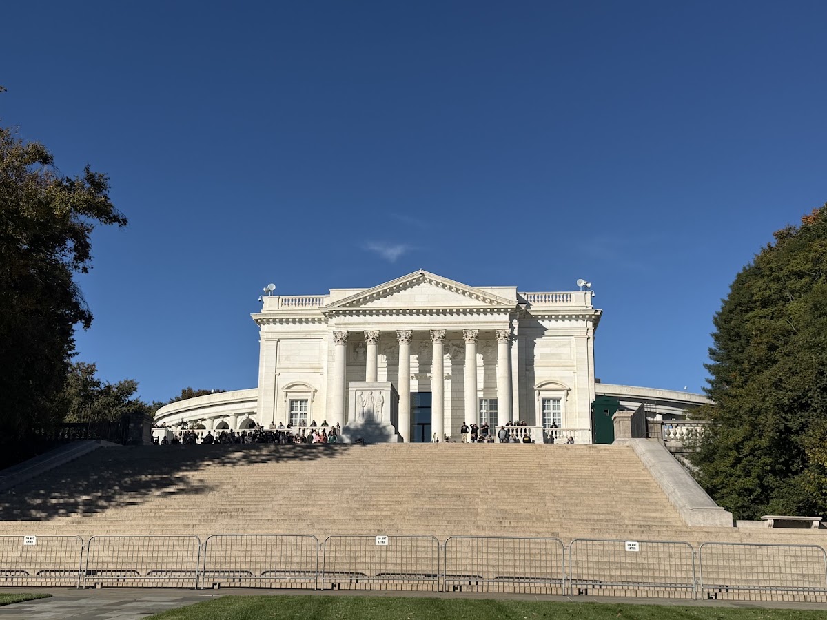 Arlington National Cemetery photo 9
