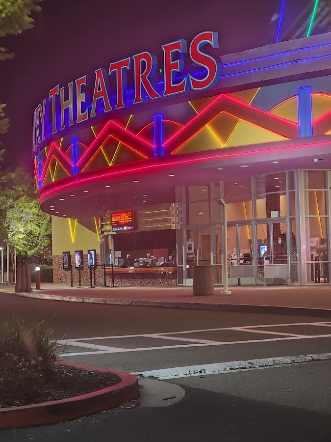 Cinemark Century Bayfair Mall 16 photo 4