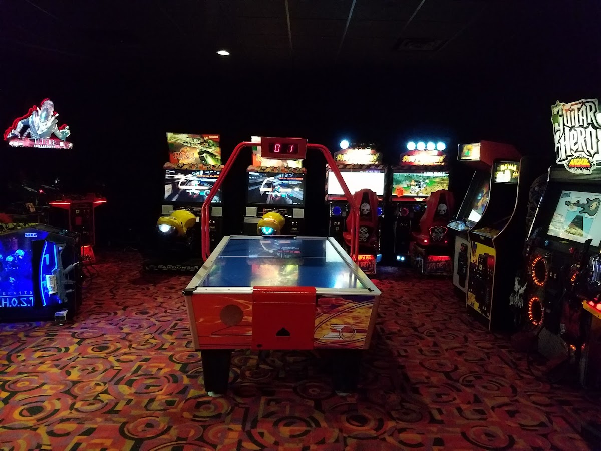 Cinemark Century Bayfair Mall 16 photo 5