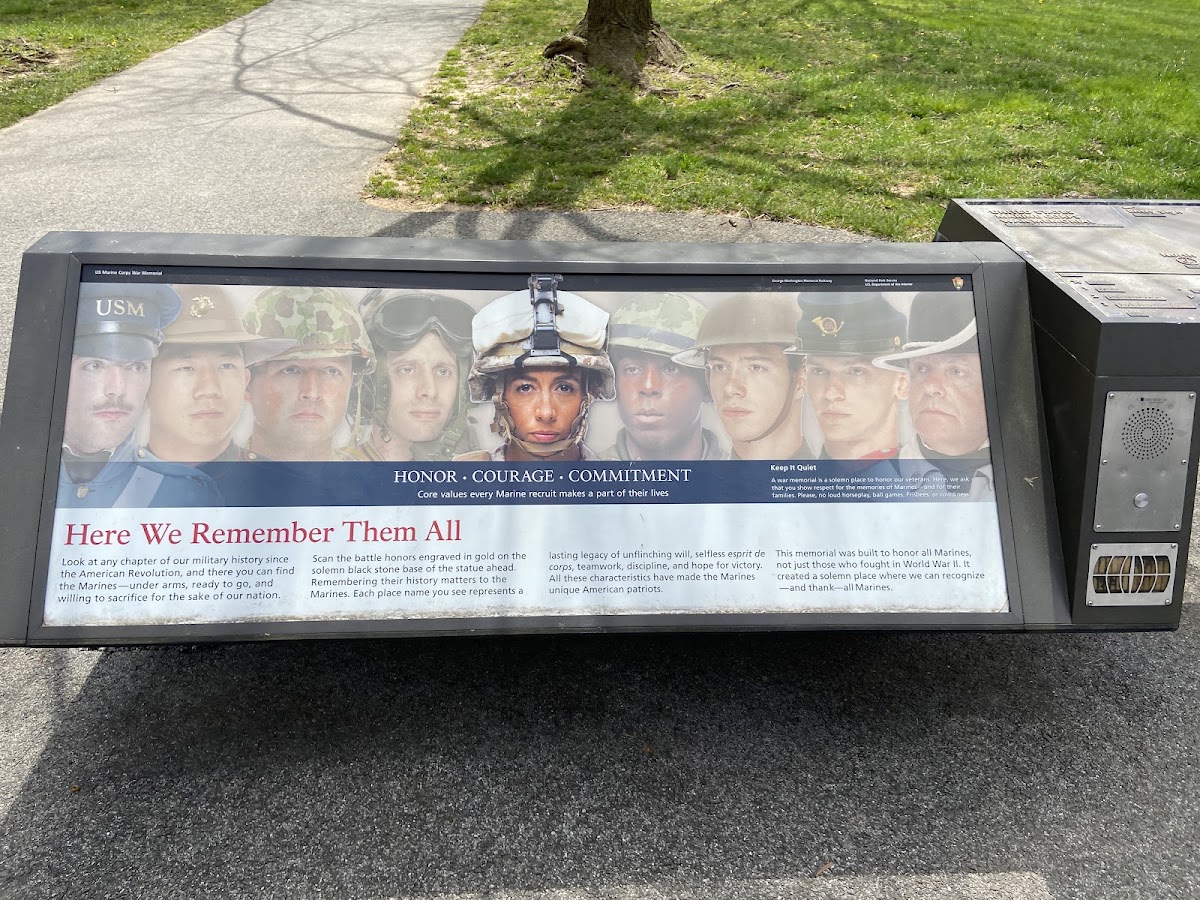 US Marine Corps War Memorial photo 9