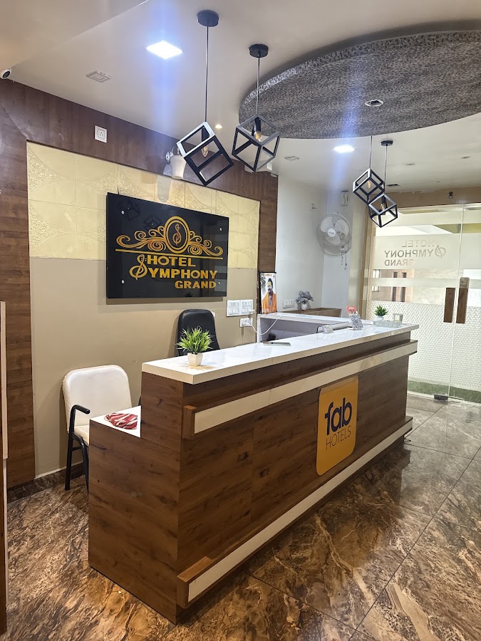 Hotel Symphony Grand photo 10