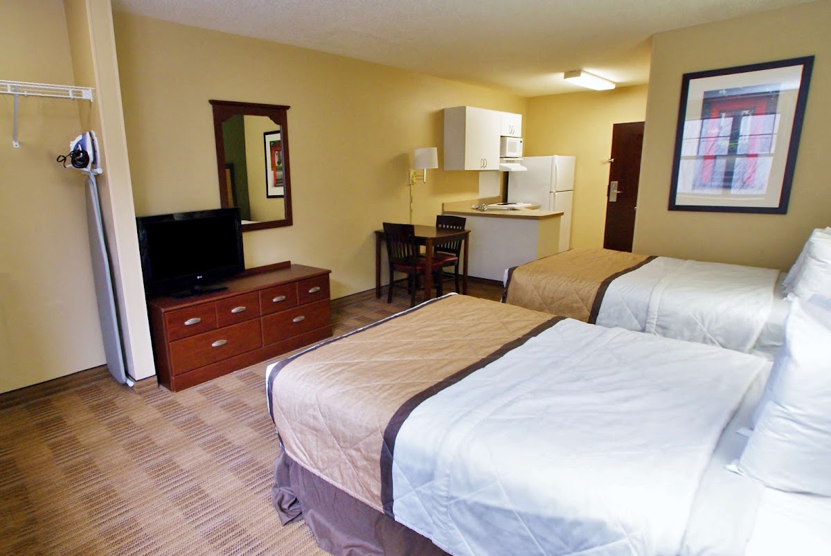 Extended Stay America Premier Suites- Union City - Dyer St. photo 10